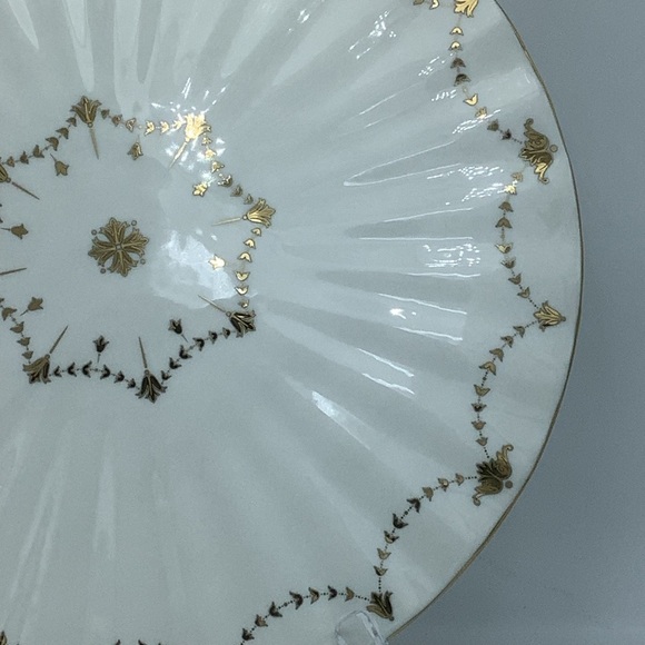 New Gorham Grand Manor Gold Cake Plate and Server - Picture 7 of 16